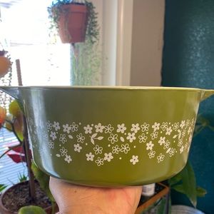Vintage Pyrex Spring Blossom 475